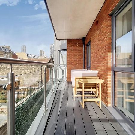 Luxury 2 Bed 2 Bath With Balcony New Build Apartment *South Central London* Exterior photo